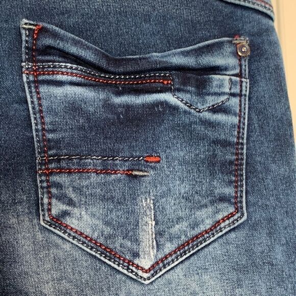 Lotus jeans - Picture 5 of 13